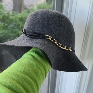 **ADD ON** Zara Grey Wool hat